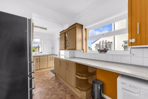 Photo 19- click for photo gallery